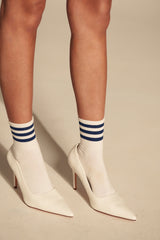 AKIRA GINNY WHITE PUMP