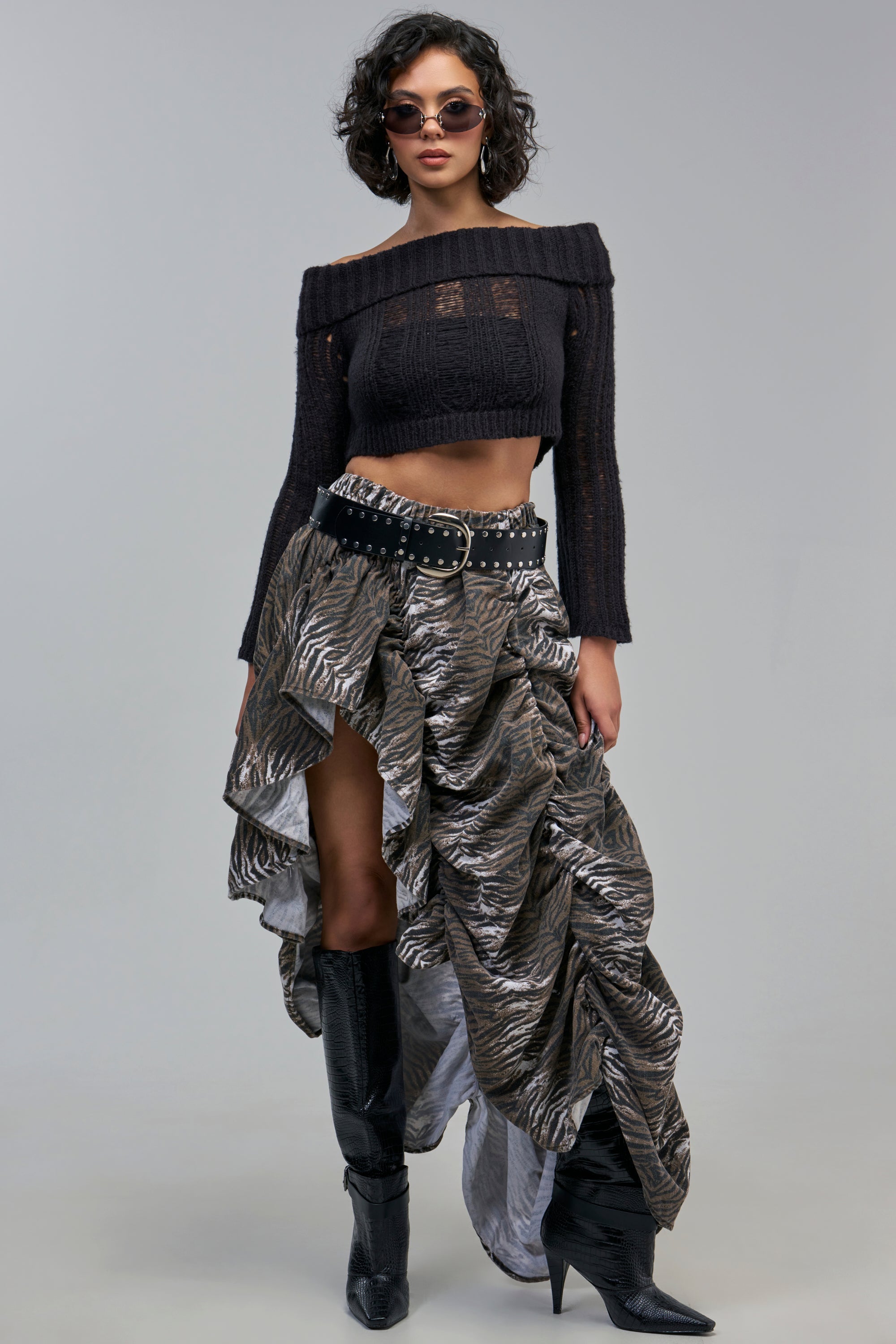 ALL OVER THE PLACE RUCHED MIDI SKIRT