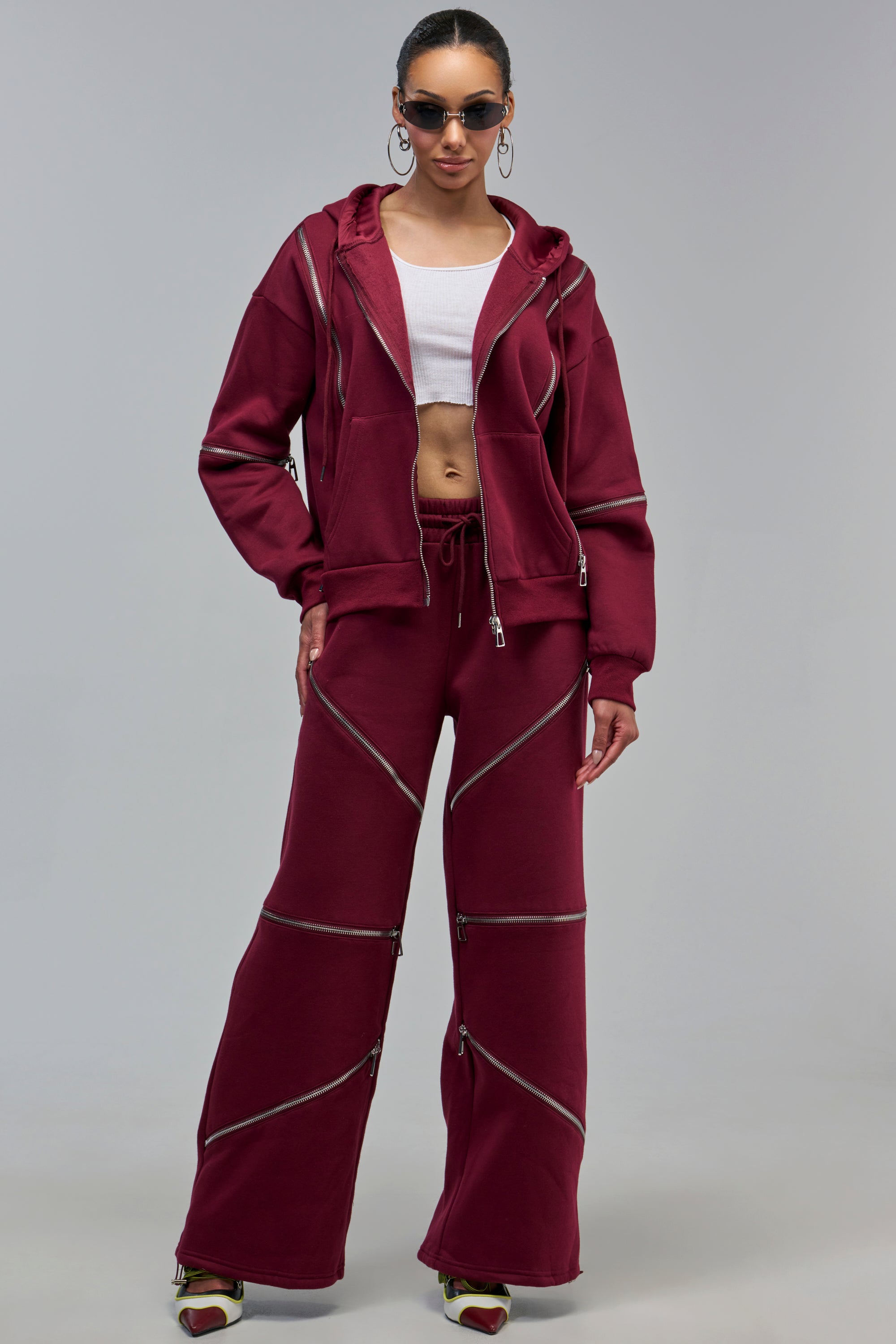 CALI MULTI ZIPPER HOODED SWEATSHIRT IN BURGUNDY