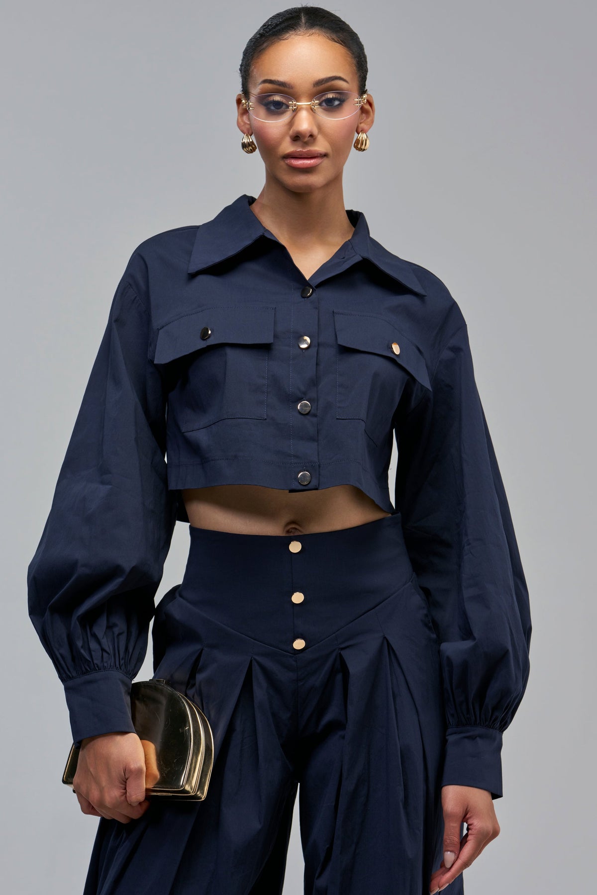 ALL ABOUT ME BUTTON DOWN