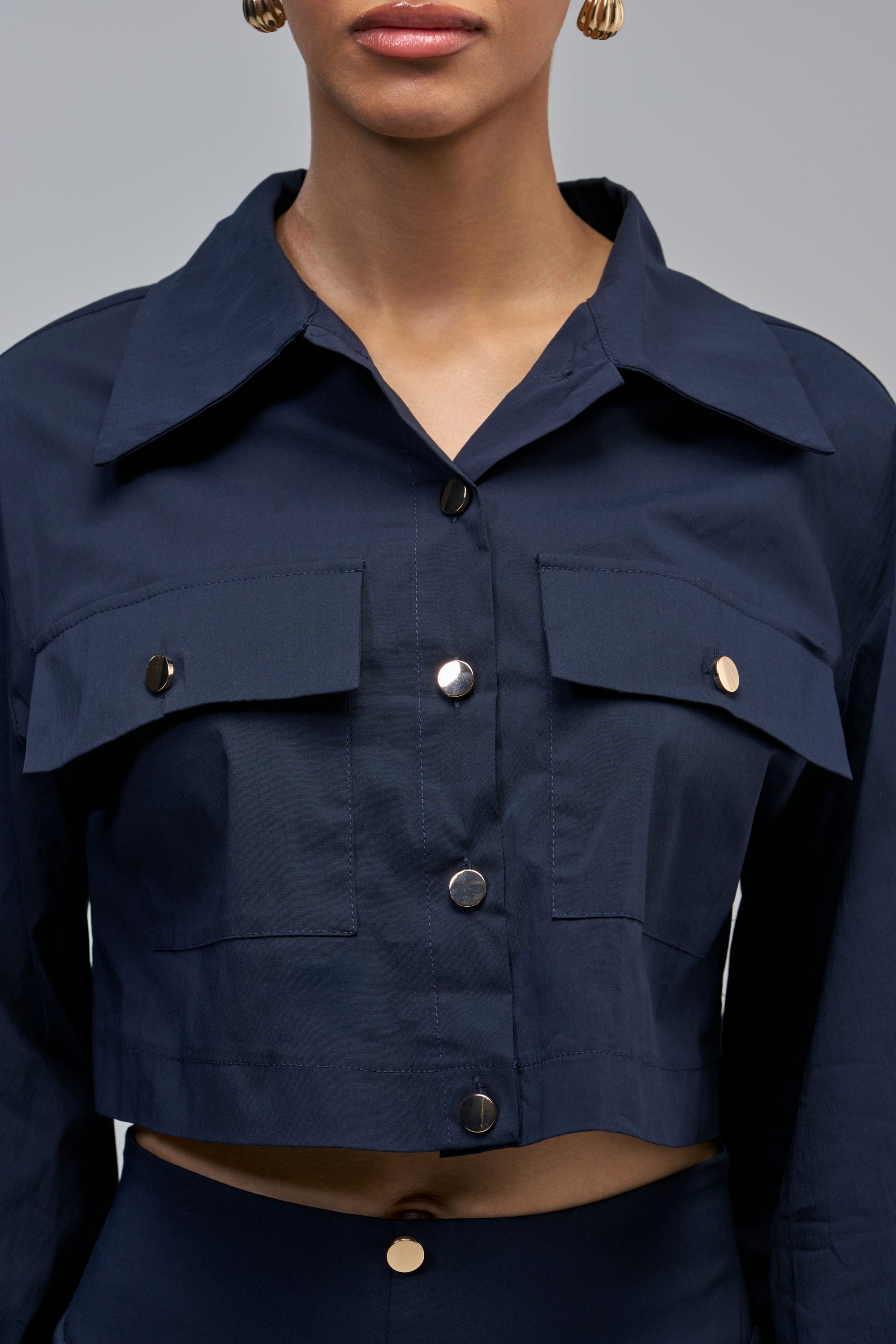 ALL ABOUT ME BUTTON DOWN