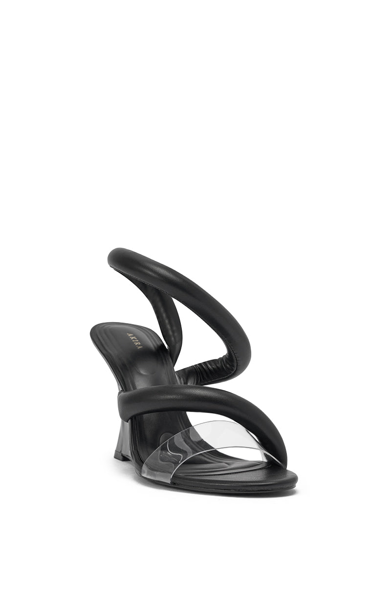AKIRA GOLD MINORU BLACK WEDGE SANDAL