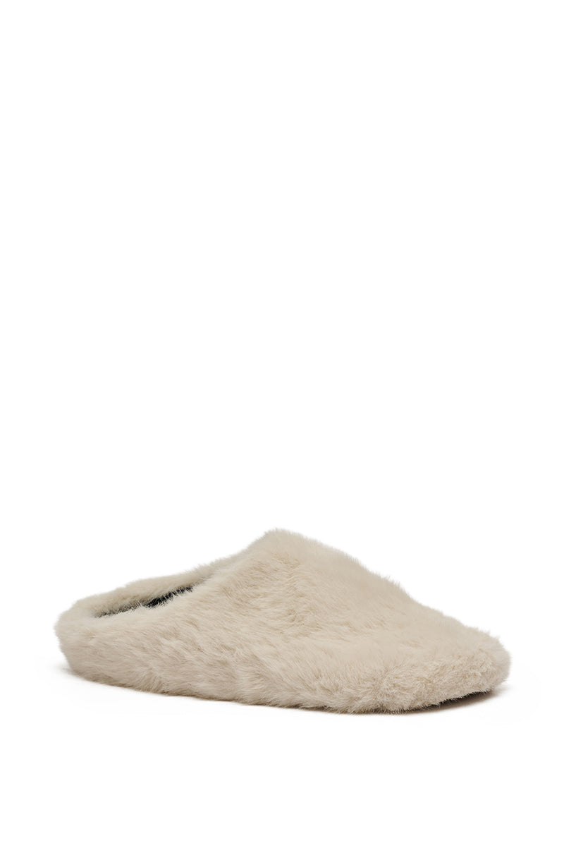 AKIRA RHYS IVORY FUZZY FLAT