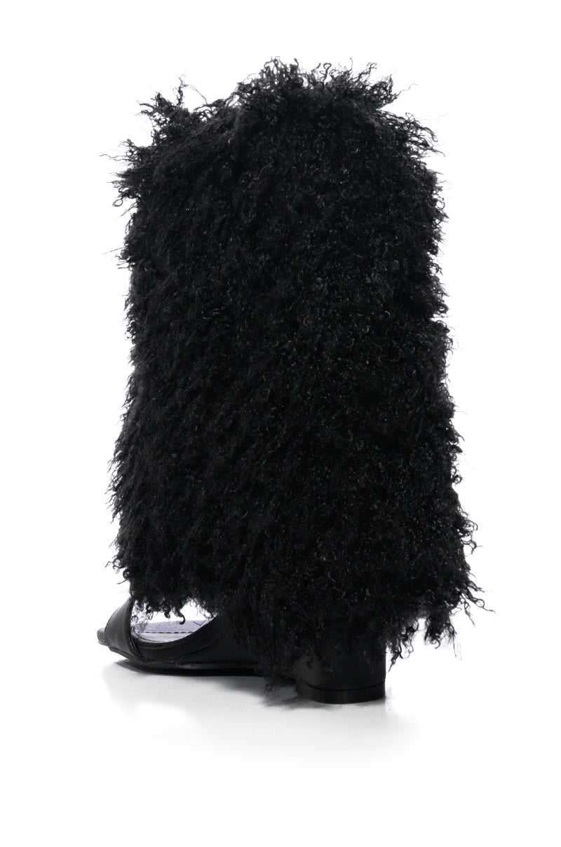 AZALEA WANG BRAY FAUX FUR BOOTIE SANDAL IN BLACK