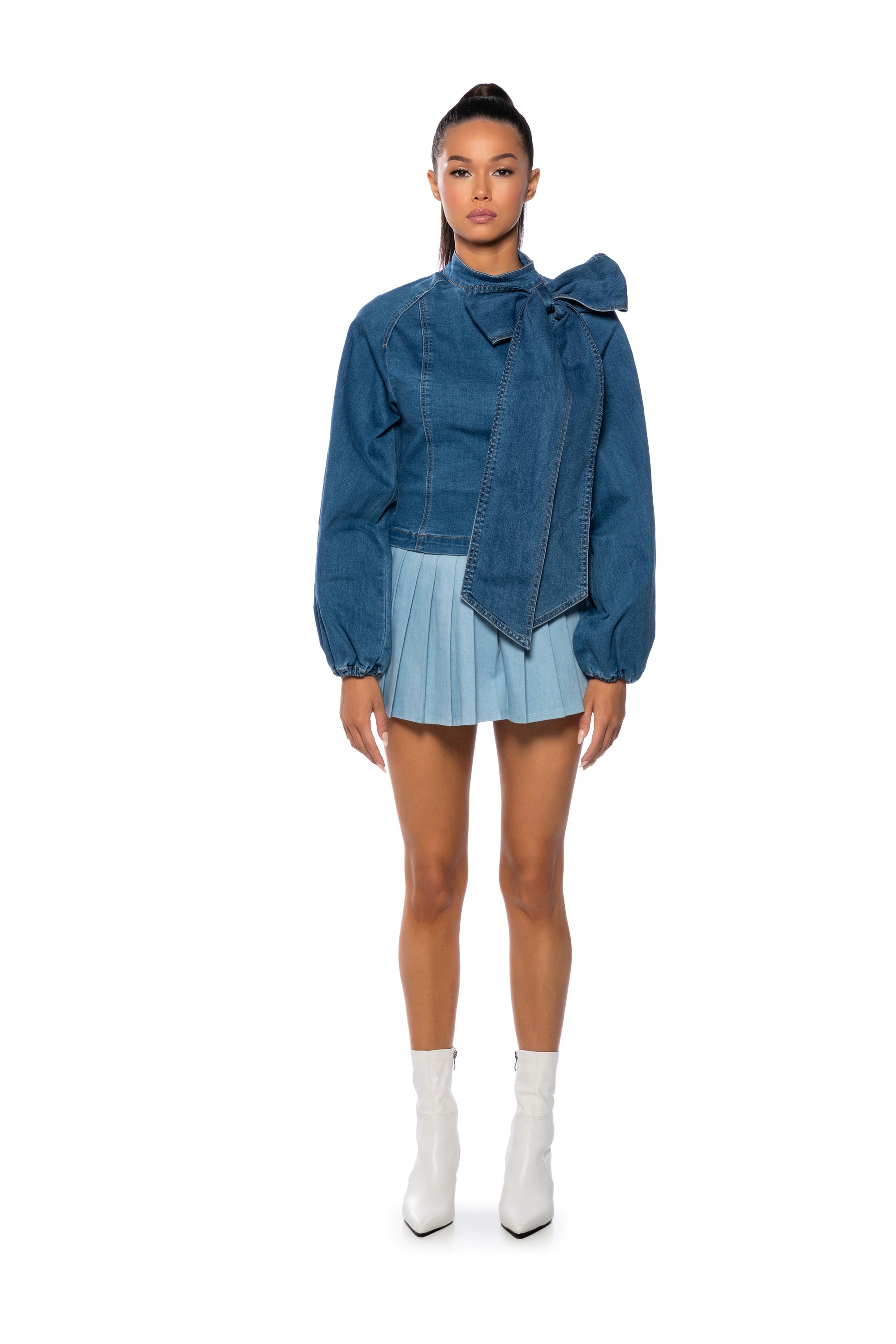 BELIEVE IN MY OWN BOW DETAIL MEDIUM BLUE DENIM TOP